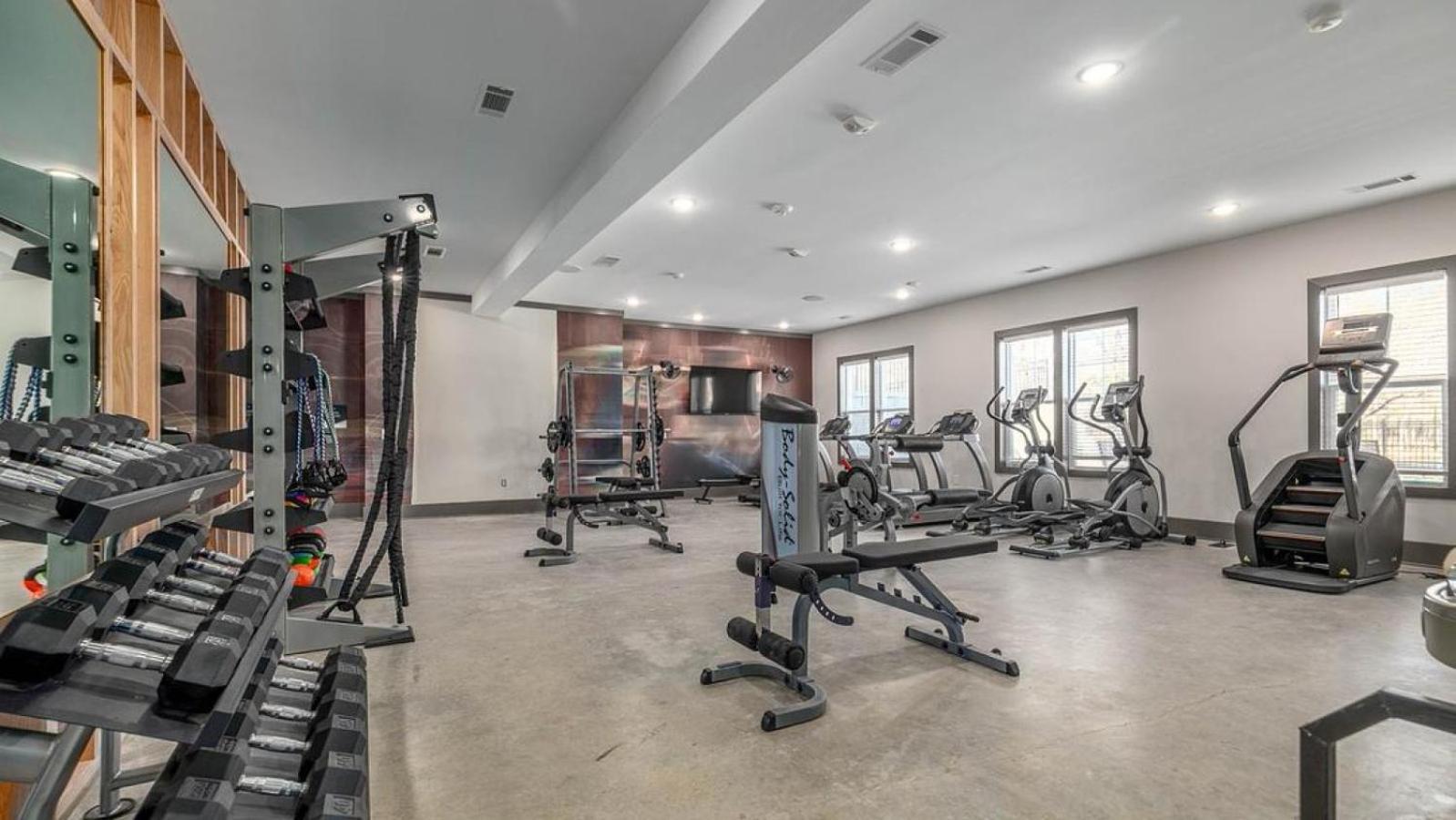 Landing At The Henry - 1 Bedroom In Northwest Apartamento *